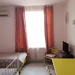 House 布加勒斯特