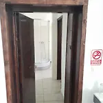招待所 House 4*