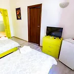 House 招待所