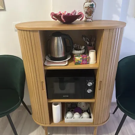 בית הארחה House 4*