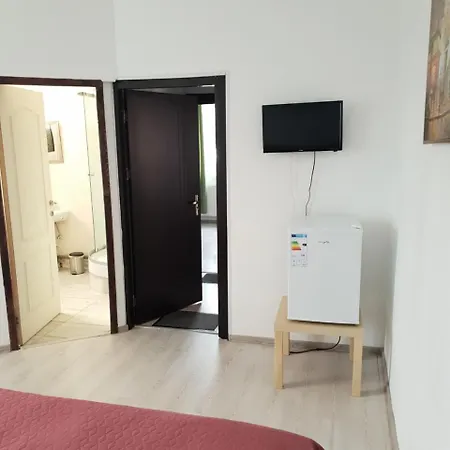 House Гостевой дом 4*