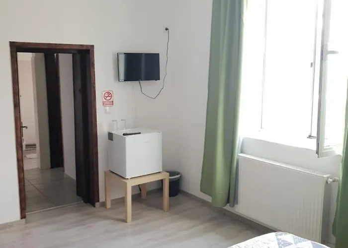 House בית הארחה 4*