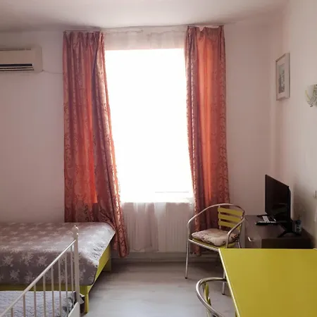 House בוקרשט